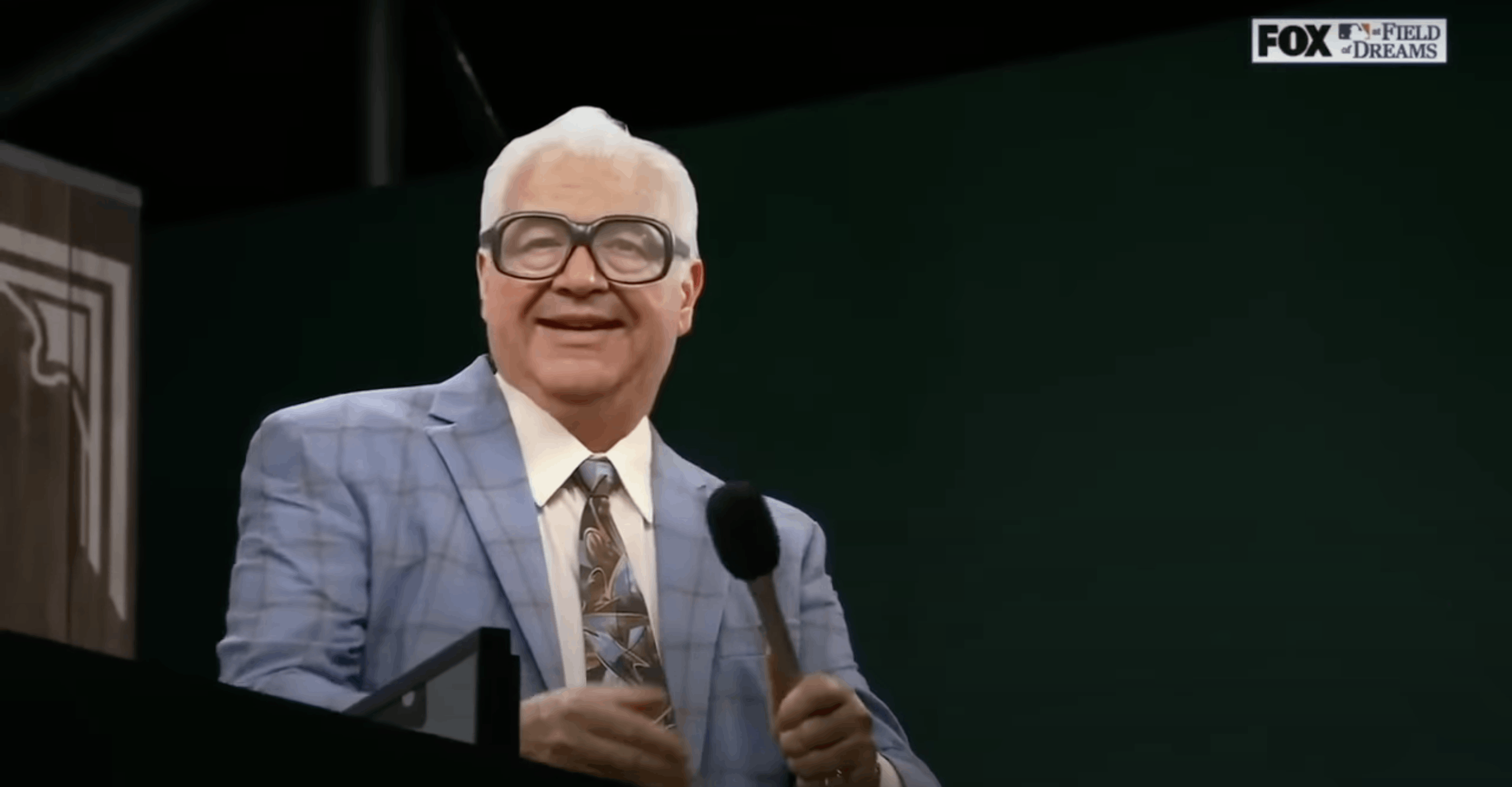 Harry Caray's grandson, Chip, sang 'Take Me Out to the Ballgame